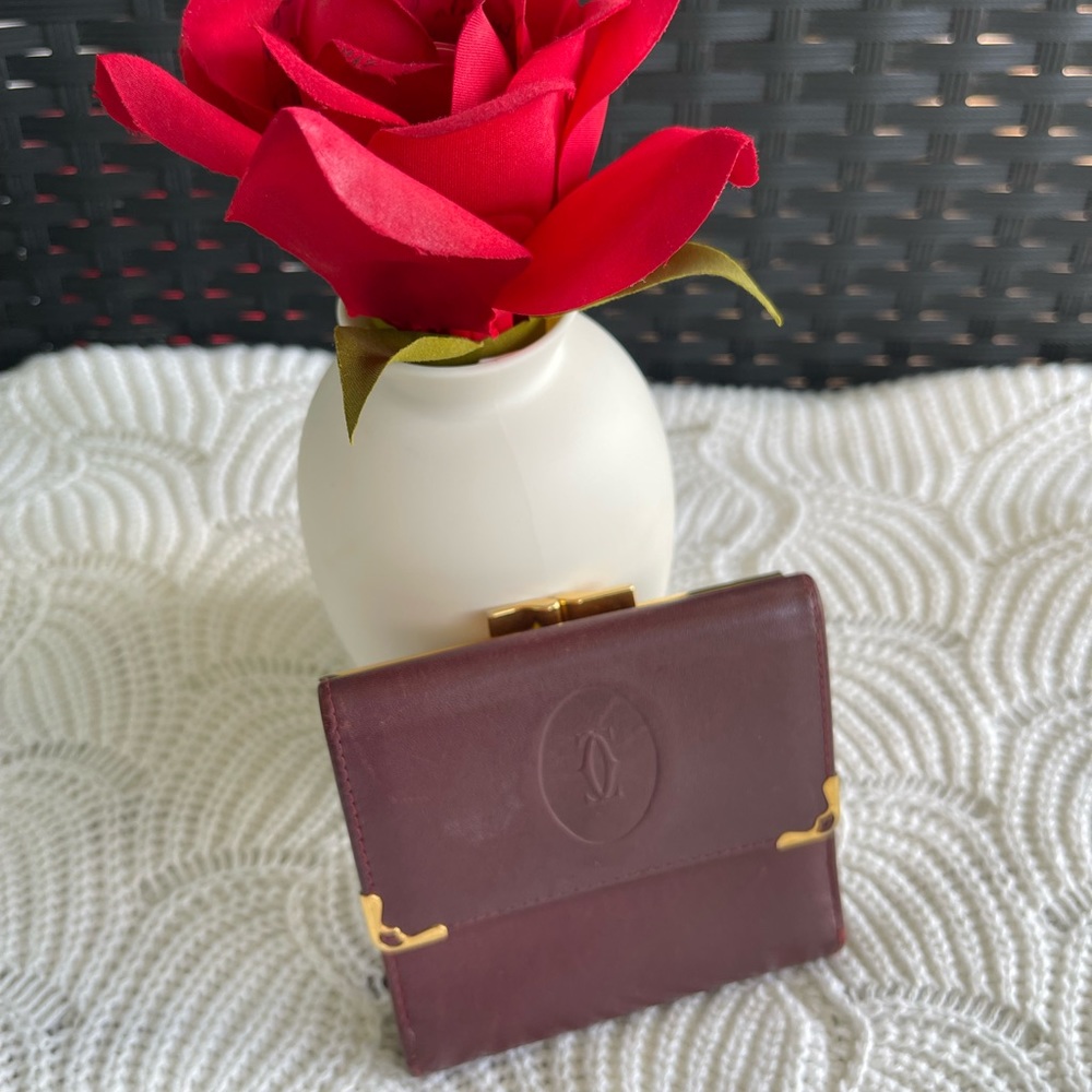 💯Authentic Cartier Small Kisslock Trifold Wallet